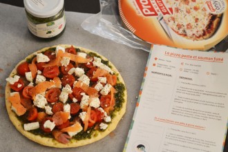 Pizza pesto / saumon avec base sans gluten Proceli